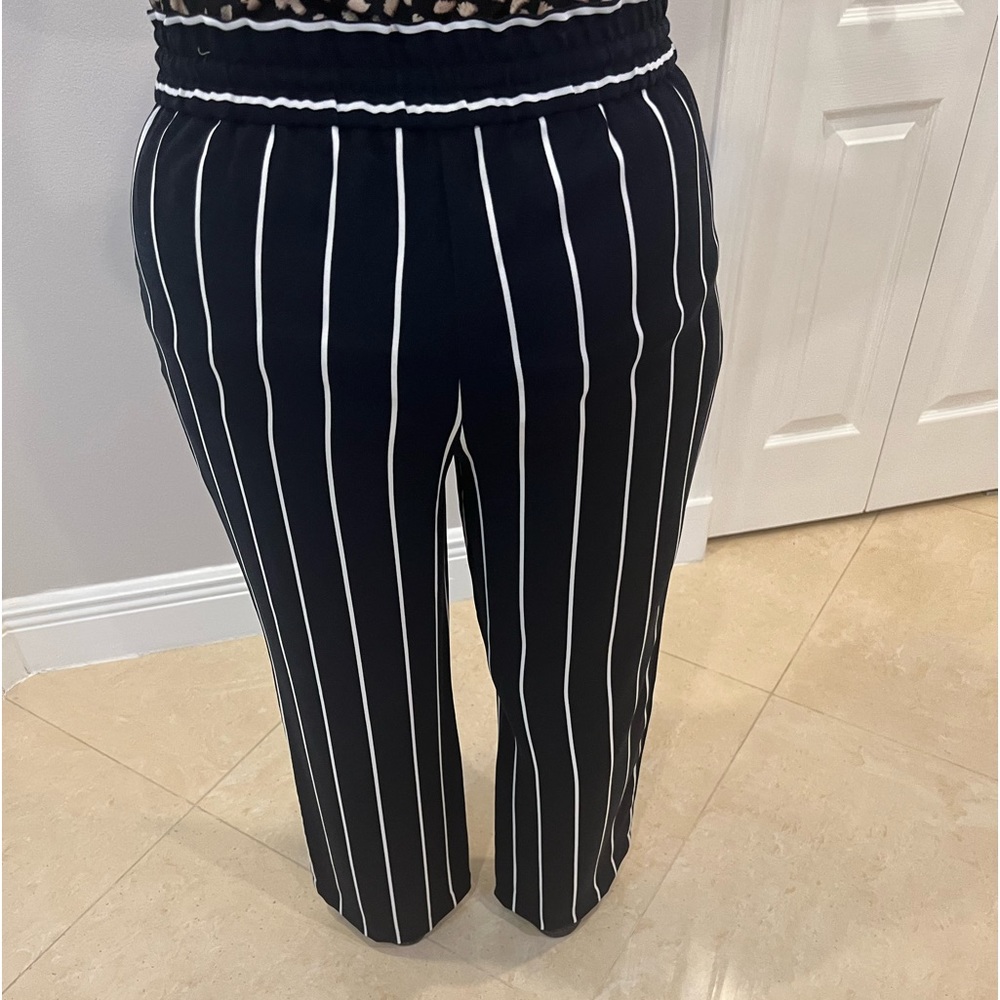 Ann Taylor Factory Women Striped Pant size : Medium . Made in India - Picture 7 of 8
